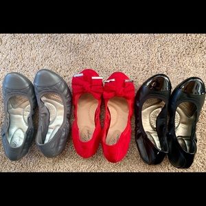 3 pairs of Dexflex Size 8 flats